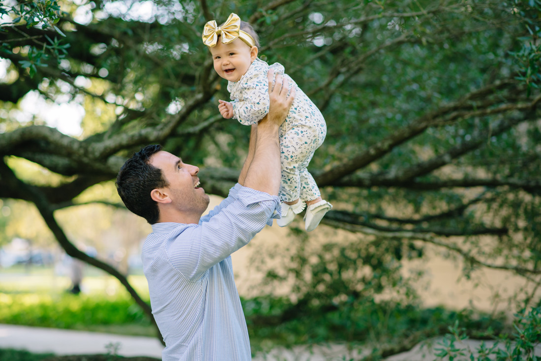 Houston newborn outdoor family photography session